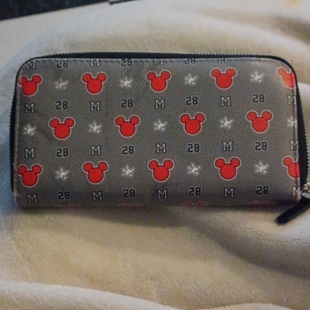 🆕🎁♥️MICKEY MOUSE WALLET
